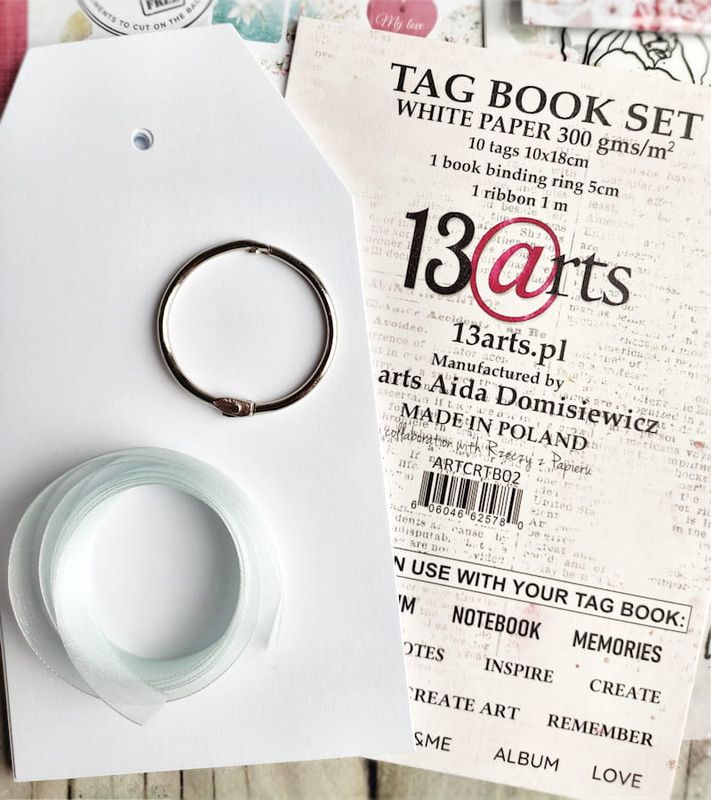 13@rt Tag Book Set – Hvit